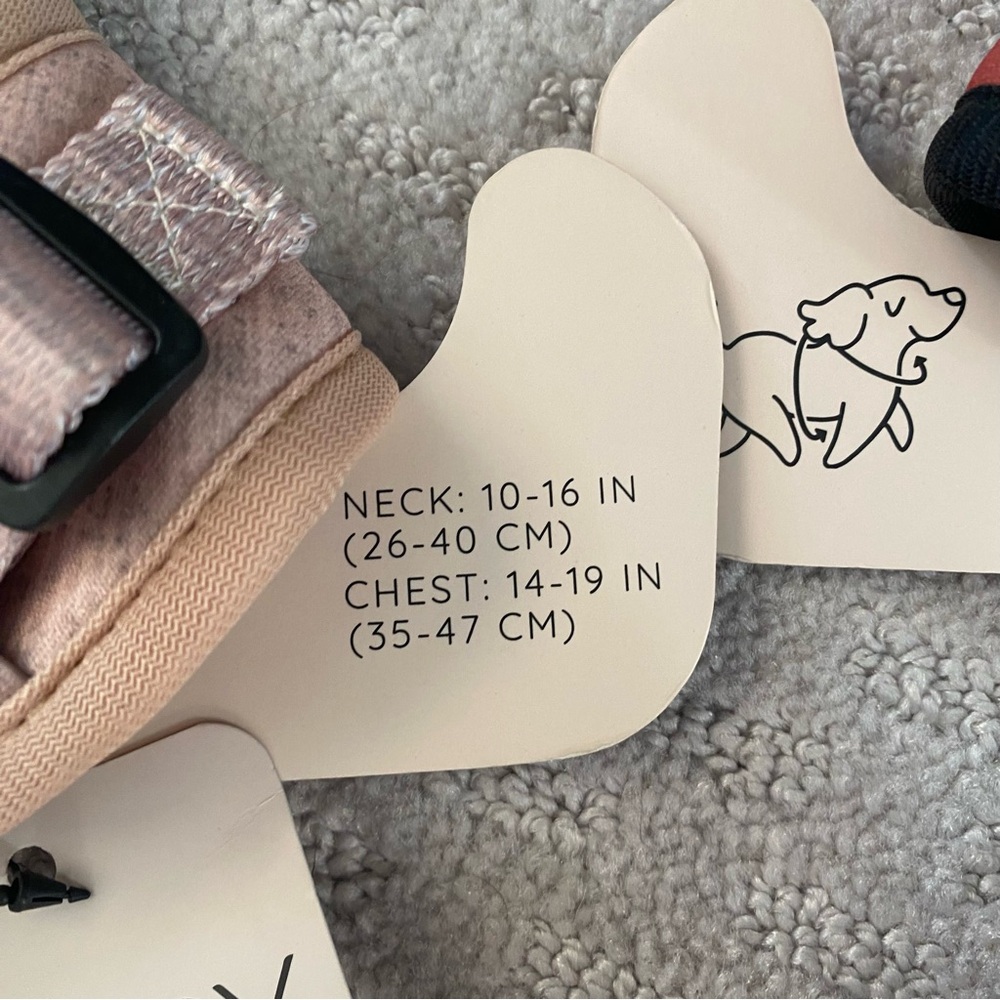 Set of 2 Sassy Woof Adjustable Dog Harness “Giraffic Park and Pinot” Sz XS NWT - Picture 5 of 5